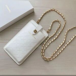 NEW Coco Crush White Crossbody Phone Holder Case GWP